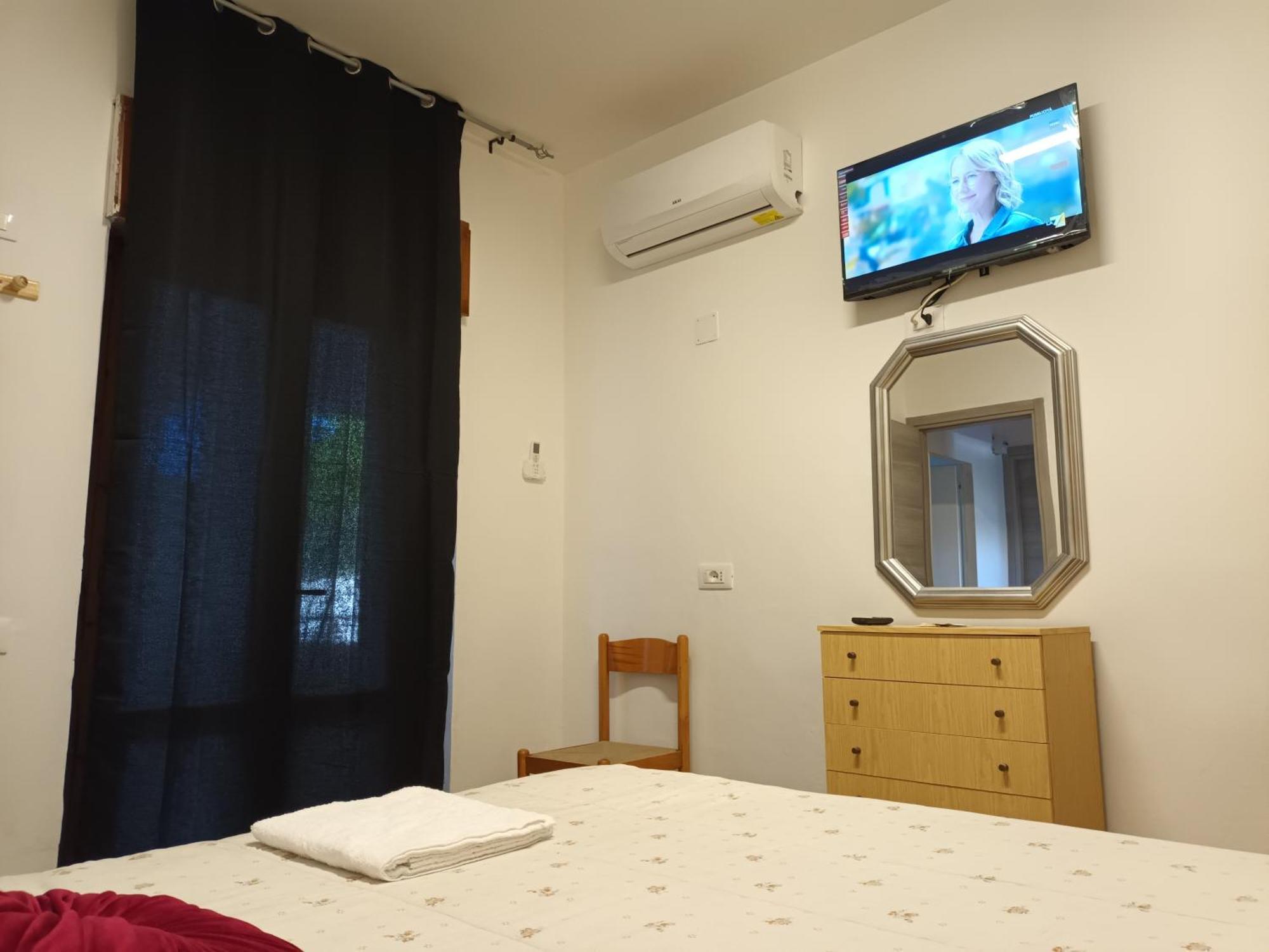 Levante Rooms Scalea Exterior photo