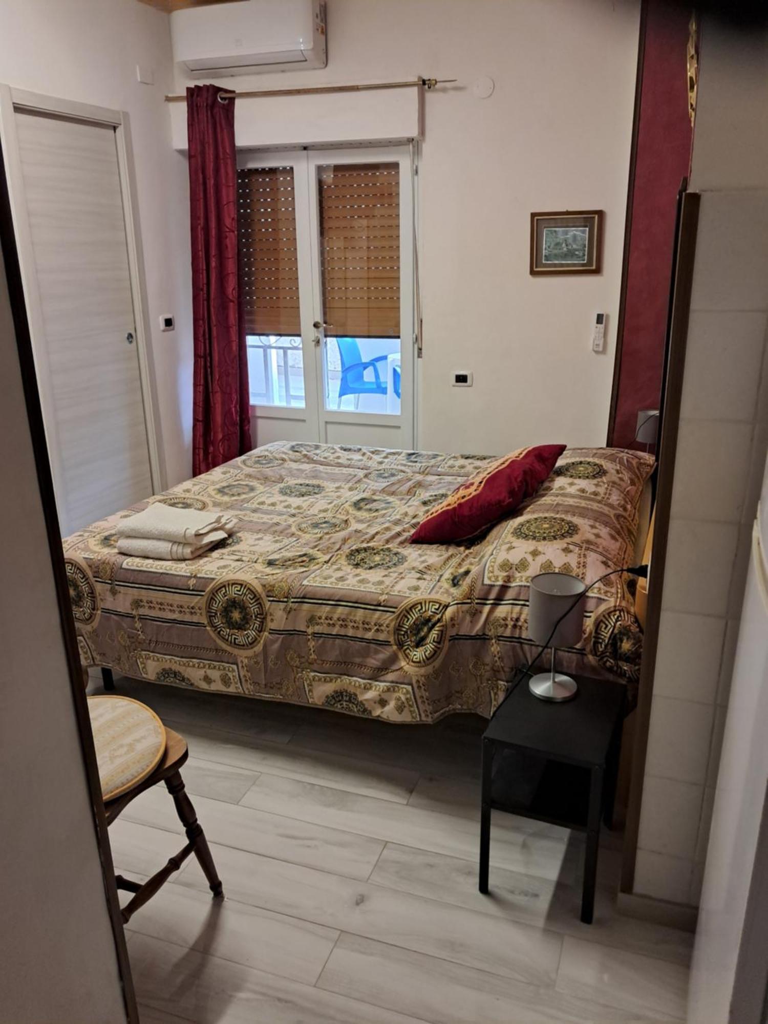Levante Rooms Scalea Exterior photo
